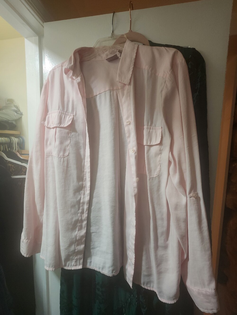 Chico's Light Pink Women’s Button-Up Shirt